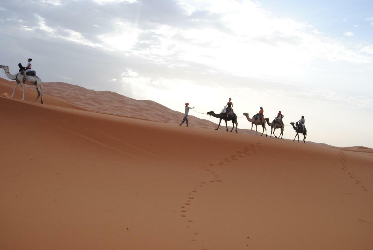 Riad Hotel Les Flamants Merzouga Extérieur photo