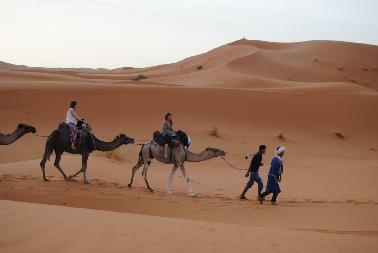 Riad Hotel Les Flamants Merzouga Extérieur photo